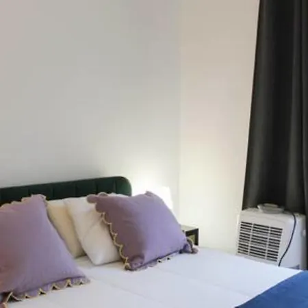 Apartment Charming In A Family Neighborhood *